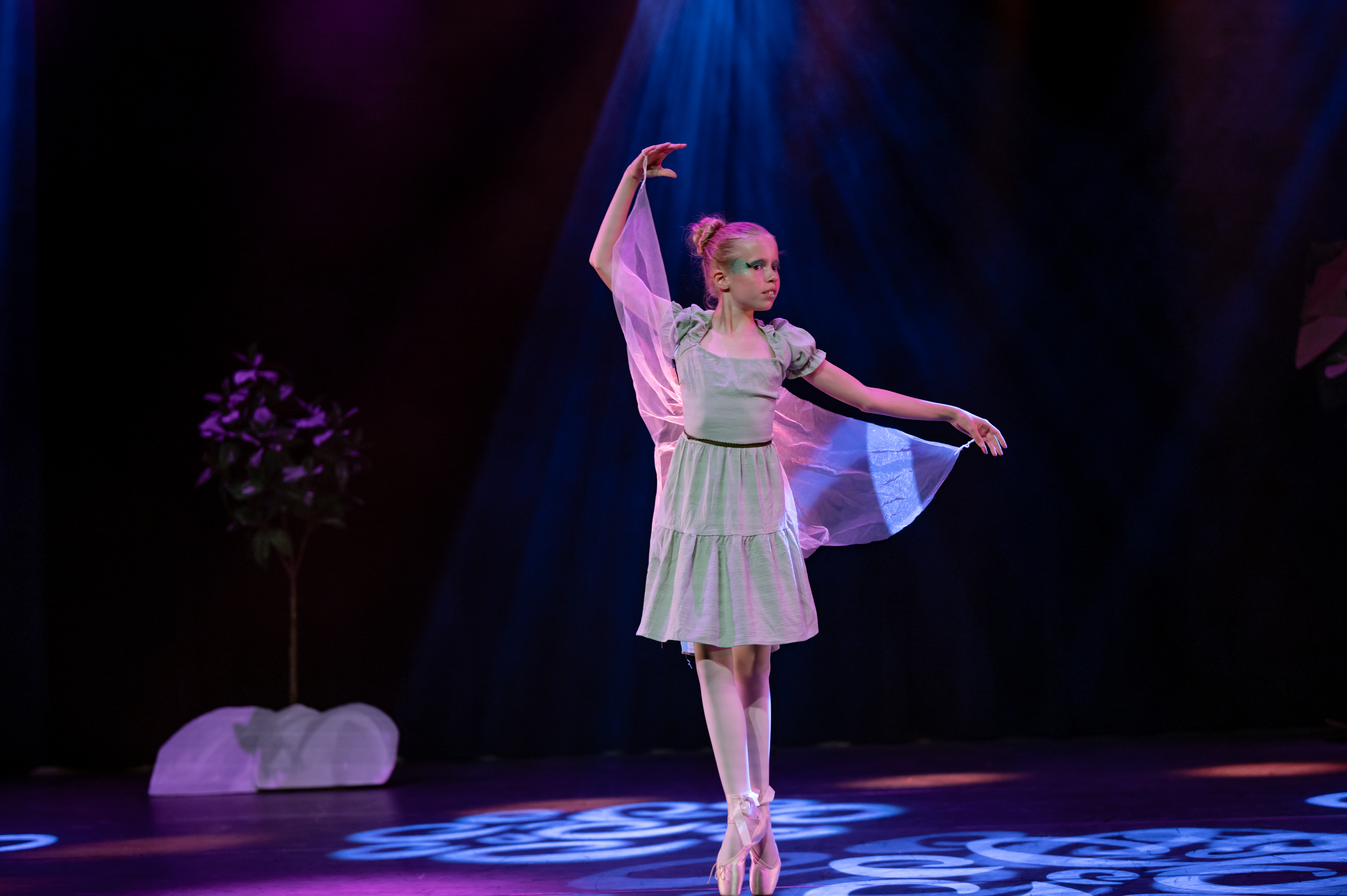21-06-show2-1600-204.jpg