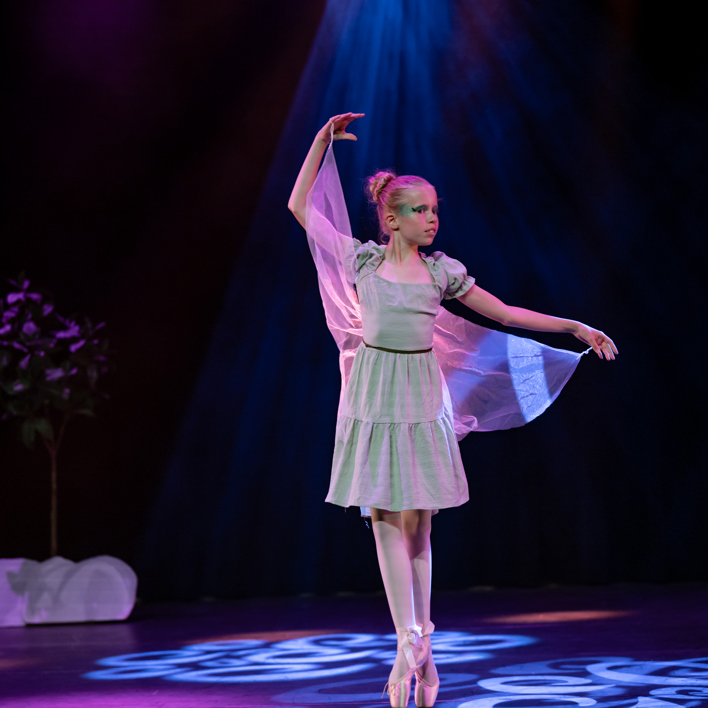 21-06-show2-1600-204.jpg