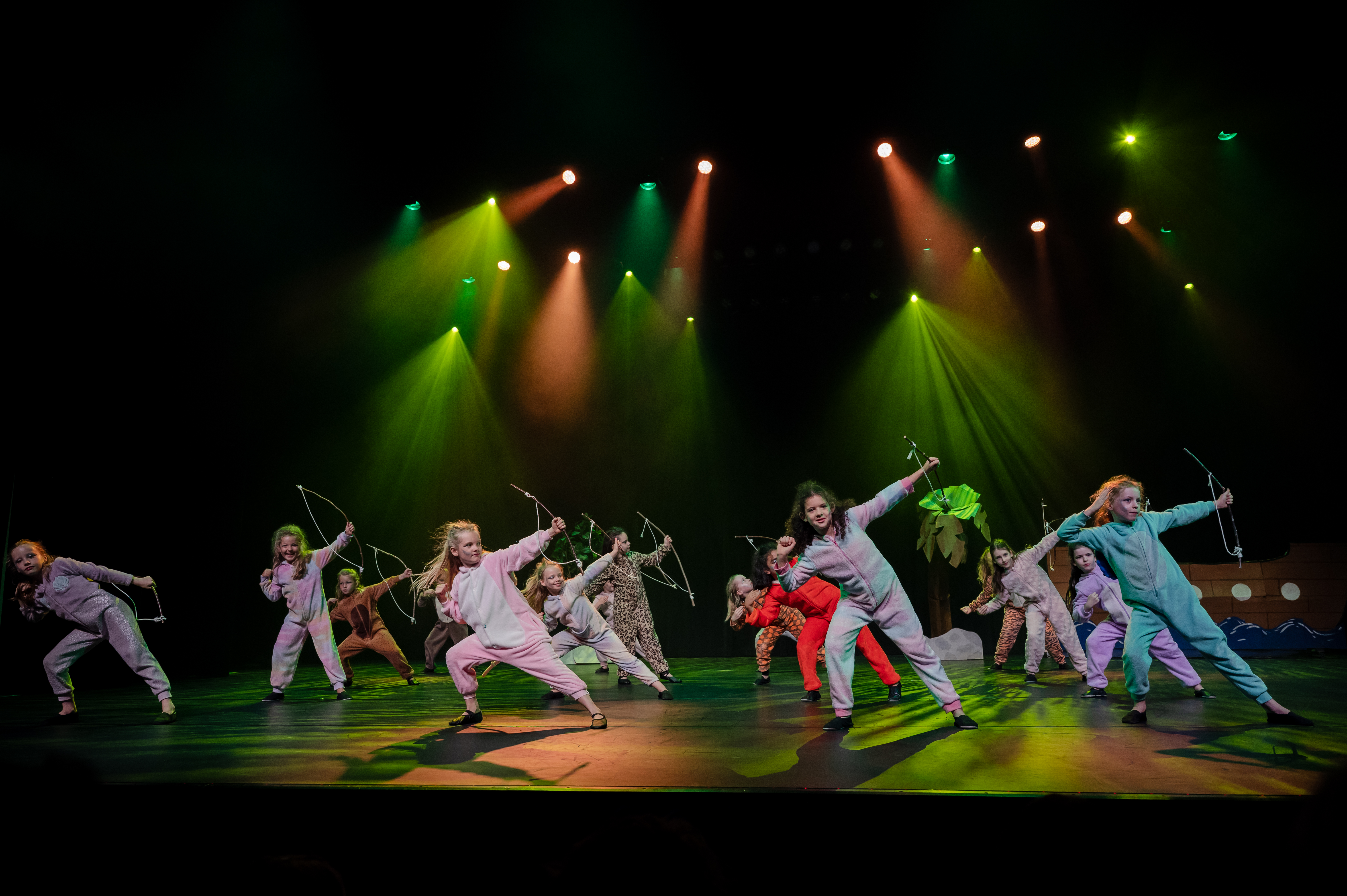 22-06-show1-1300-143.jpg
